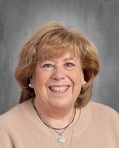 Eileen Ryan