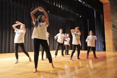Dance Heroes